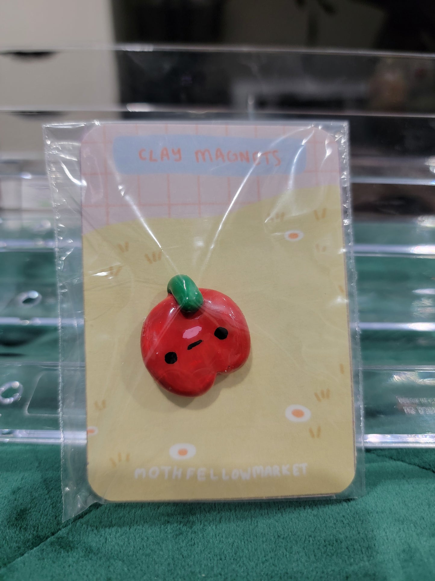 apple clay magnet