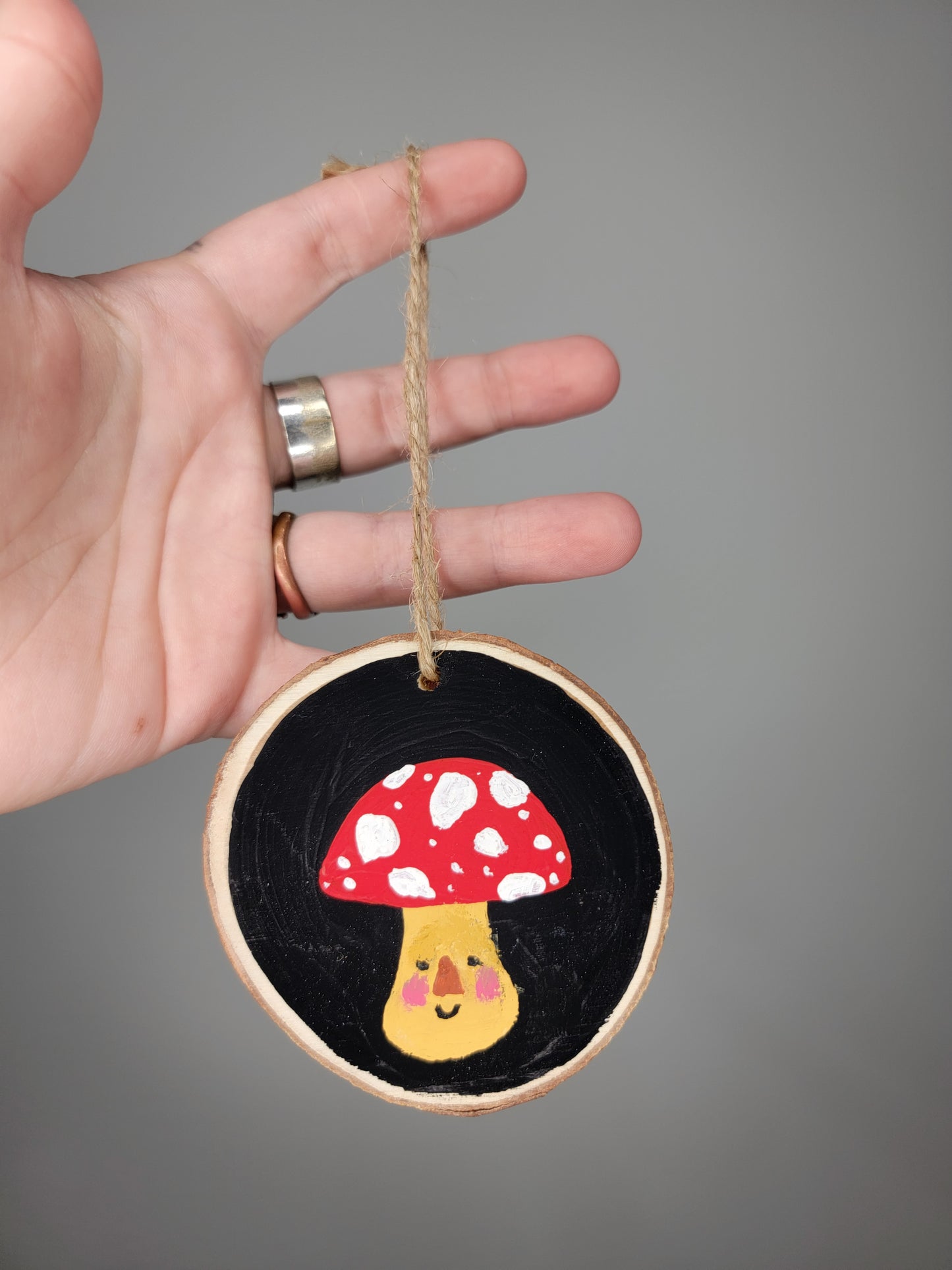 round paintings