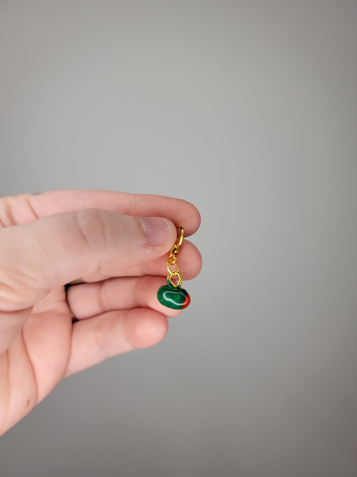 mini single olive charm