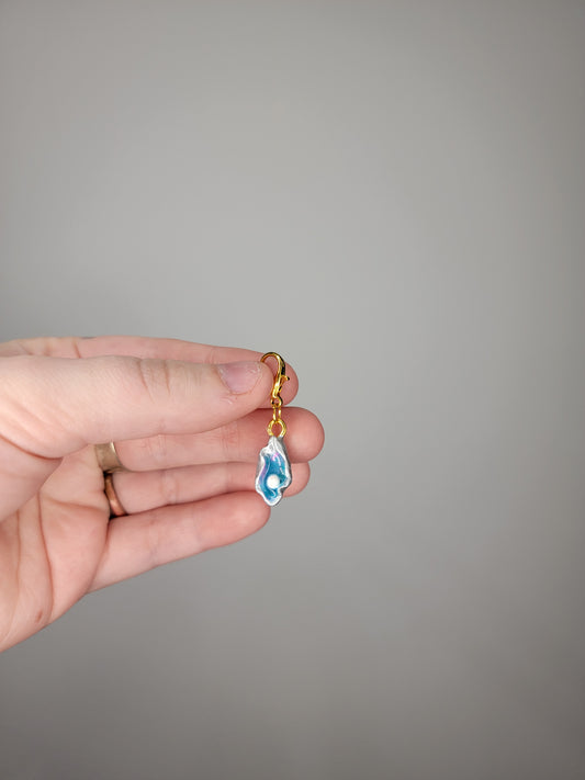 mini oyster charm